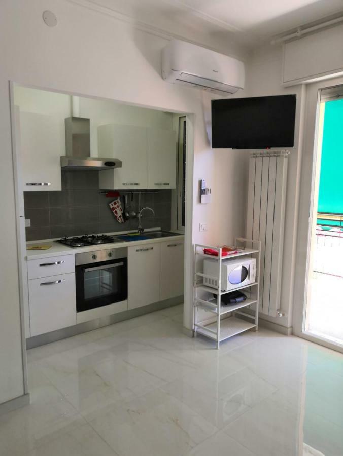 A Casa Vostra Apartment Sanremo Bagian luar foto